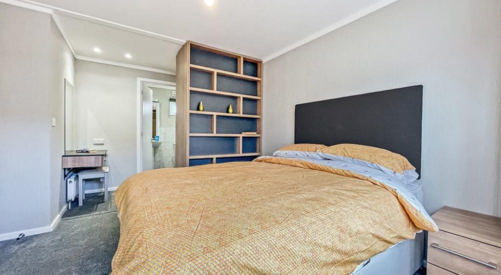 MASTER BEDROOM 2